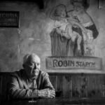 John, Irish Pub