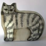 Porcelain with oxide inlay